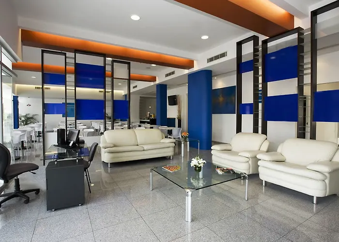 Hotel One