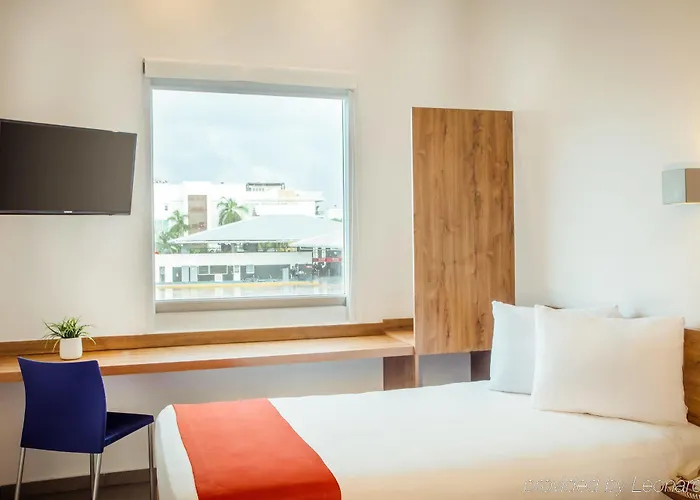 Hotel One 3*