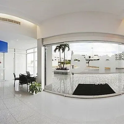 Hotel One 3*